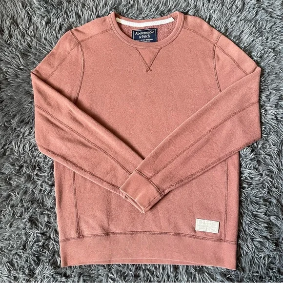 Abercrombie & Fitch Burgundy Crewneck Sweater - Picture 1 of 7